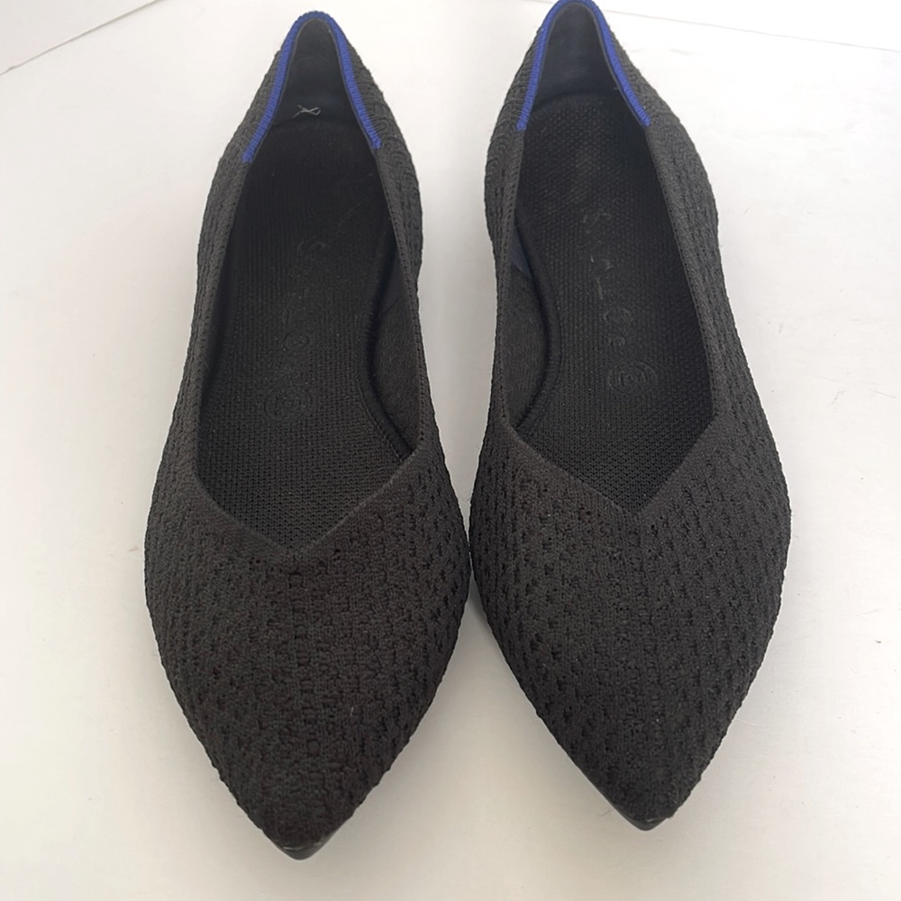 Rothy’s Point in Black Honeycomb 9.5